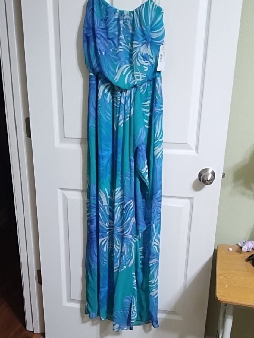 NWT Bisou Bisou Seafoam & Blue Floral Strapless Maxi Dress